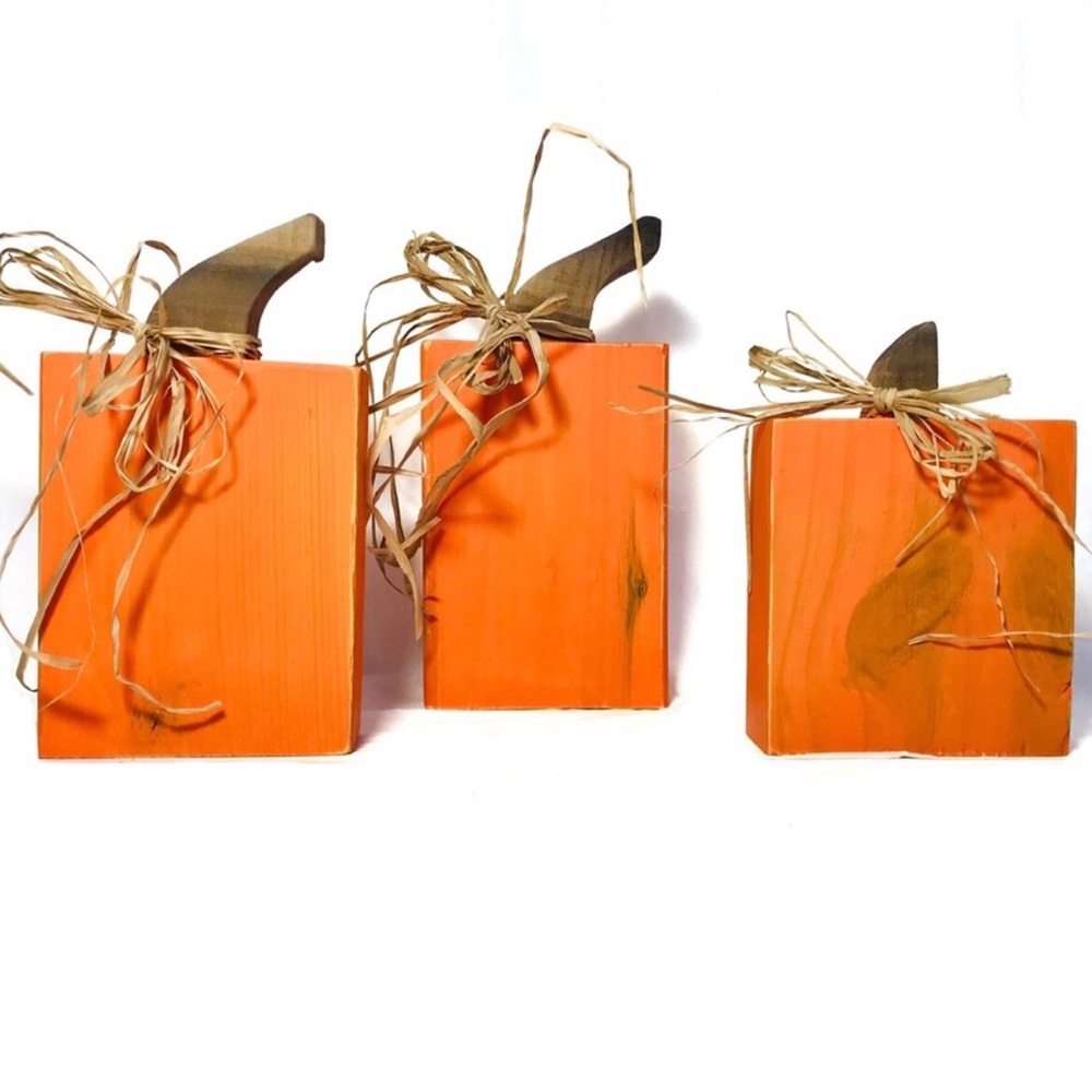 🎃 Set of 3 Pumpkins Halloween Decor Wood